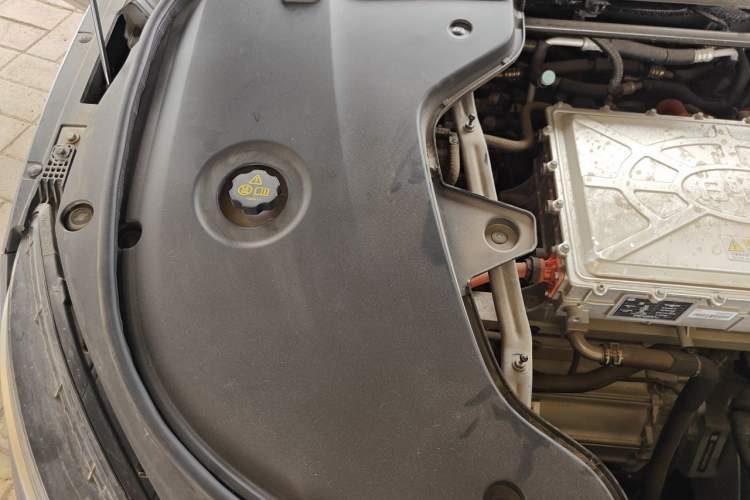 Used BYD Han 2023 EV Champion Edition 605KM Front-Drive Premium Model Engine Bay Right