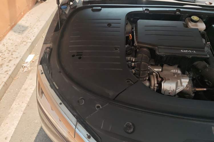 Used BYD Han 2023 DM-i Champion Edition 121KM Prestige Model Engine Bay Right