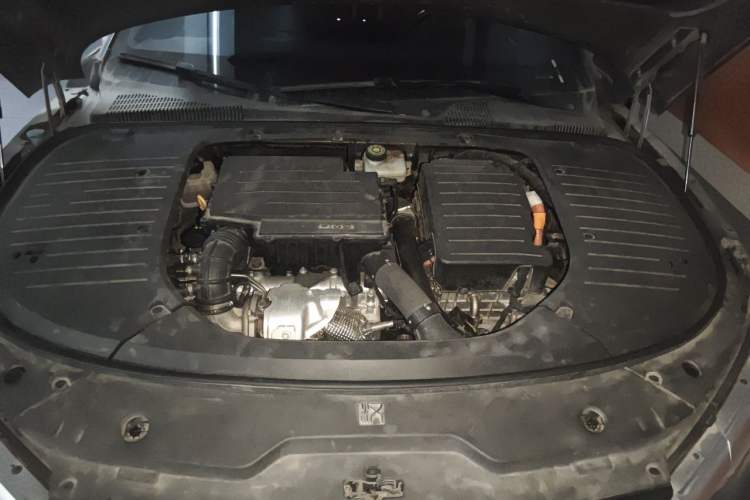 Used BYD Han 2023 DM-i Champion Edition 121KM Prestige Model Engine Bay