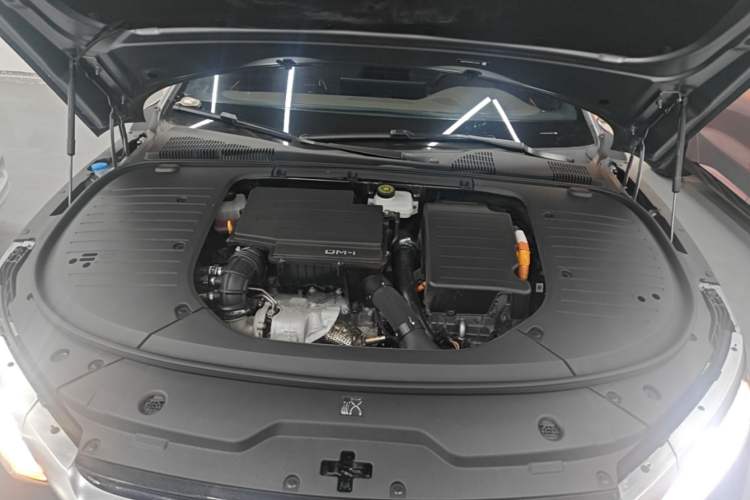 Used BYD Han 2023 DM-i Champion Edition 121KM Prestige Model Engine Bay