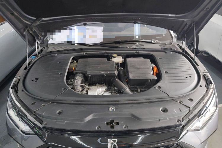 Used BYD Han 2023 DM-i Champion Edition 121KM Prestige Model Engine Bay