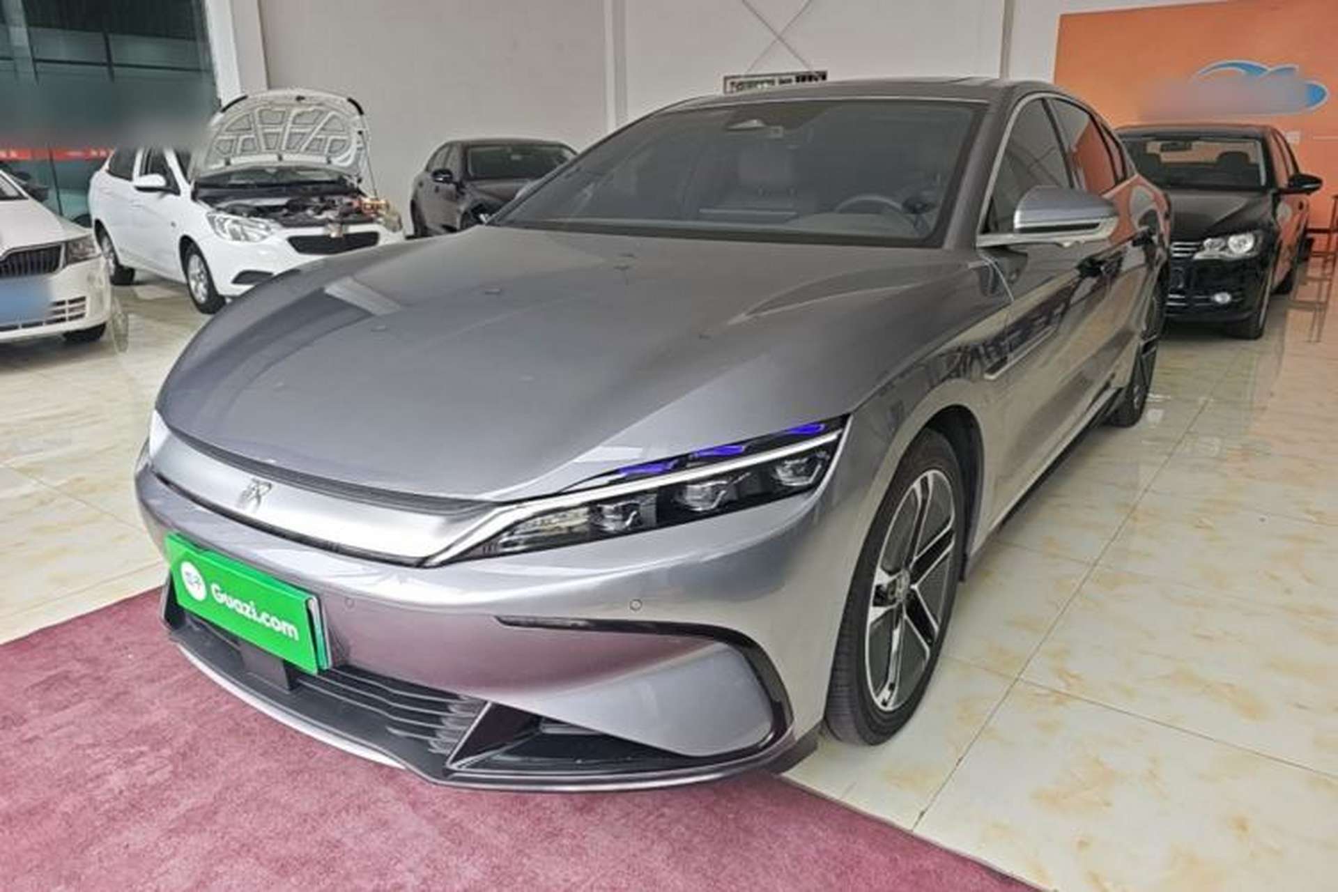 Used BYD Han 2023 EV Champion Edition 605KM Front-Drive Premium Model Front Left 45 Deg