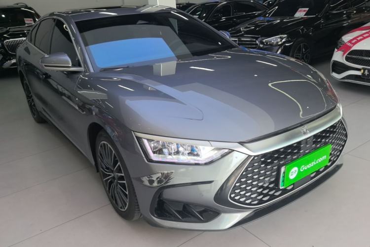Used BYD Han 2023 DM-i Champion Edition 121KM Prestige Model Front Right 45 Deg