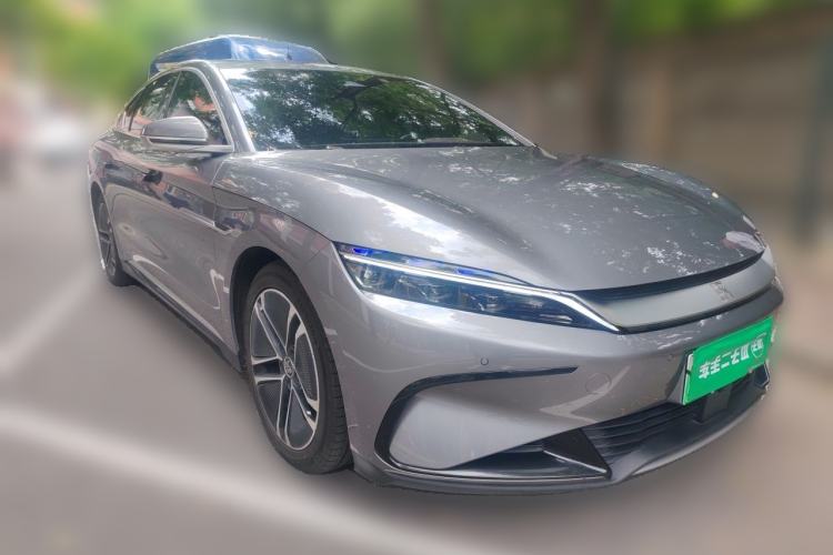 Used BYD Han 2023 EV Champion Edition 605KM Front-Drive Premium Model Front Right 45 Deg