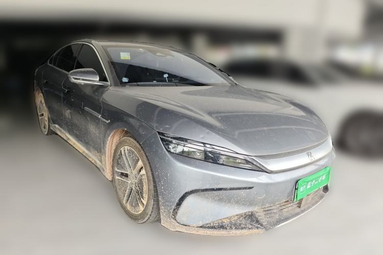 Used BYD Han 2023 EV Champion Edition 605KM Front-Drive Premium Model Front Right 45 Deg