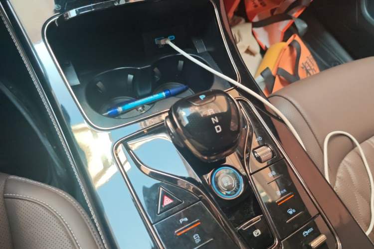 Used BYD Han 2023 DM-i Champion Edition 121KM Prestige Model Gear Lever
