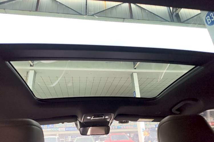 Used BYD Han 2023 EV Champion Edition 506KM Front-Wheel-Drive Premium Model Headliner