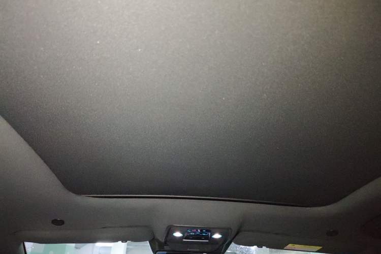 Used BYD Han 2023 DM-i Champion Edition 121KM Prestige Model Headliner