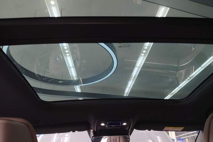 Used BYD Han 2023 DM-i Champion Edition 121KM Prestige Model Headliner