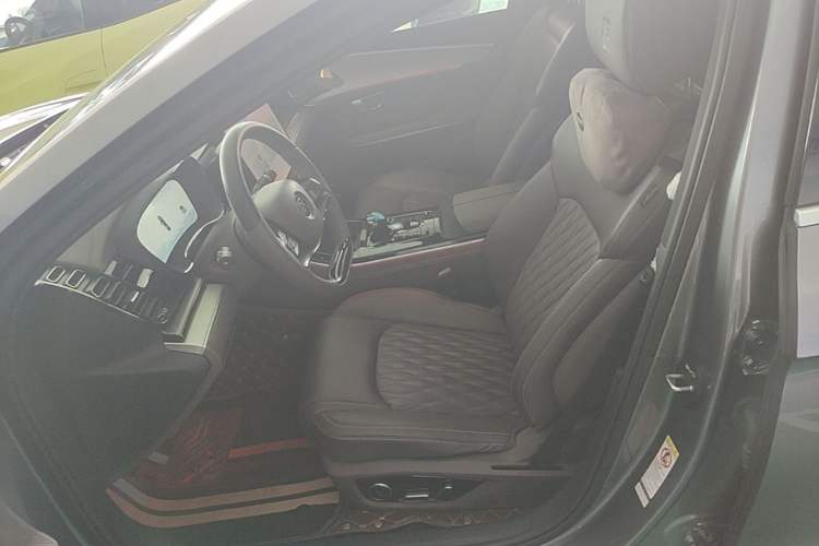 Used BYD Han 2023 EV Champion Edition 506KM Front-Wheel-Drive Premium Model Left Front Seat