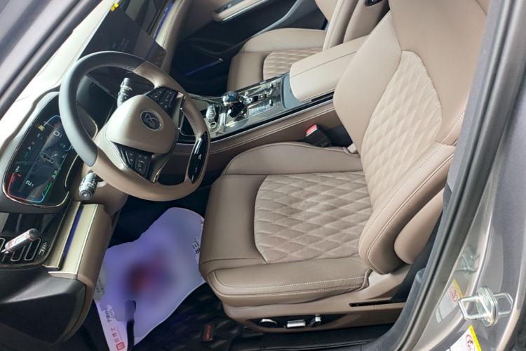 Used BYD Han 2023 EV Champion Edition 506KM Front-Wheel-Drive Premium Model Left Front Seat