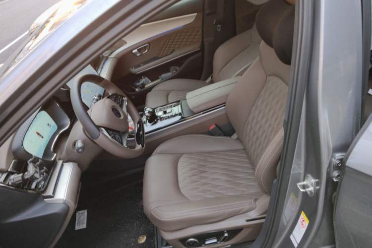 Used BYD Han 2023 EV Champion Edition 506KM Front-Wheel-Drive Premium Model Left Front Seat