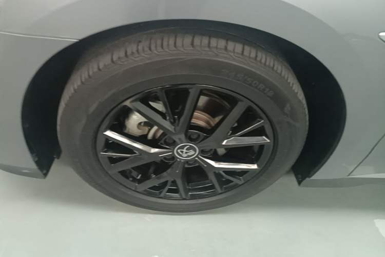 Used BYD Han 2023 DM-i Champion Edition 121KM Prestige Model Left Front Wheel Hub
