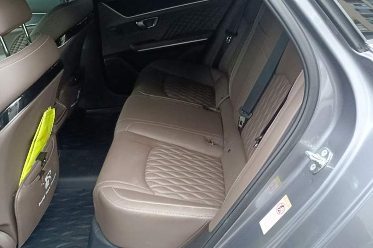 Used BYD Han 2023 DM-i Champion Edition 121KM Prestige Model Left Rear Seat