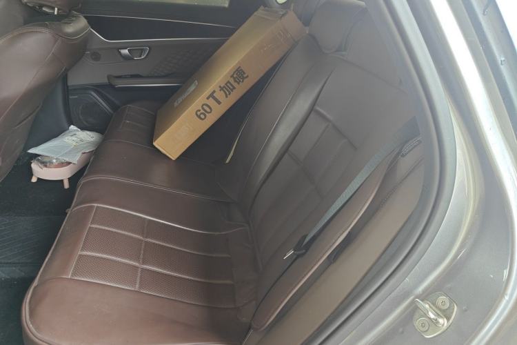 Used BYD Han 2023 EV Champion Edition 605KM Front-Drive Premium Model Left Rear Seat