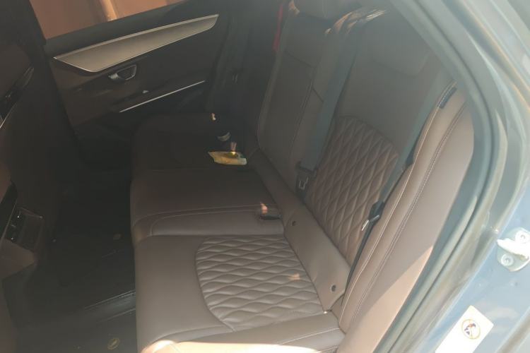 Used BYD Han 2023 DM-i Champion Edition 121KM Prestige Model Left Rear Seat