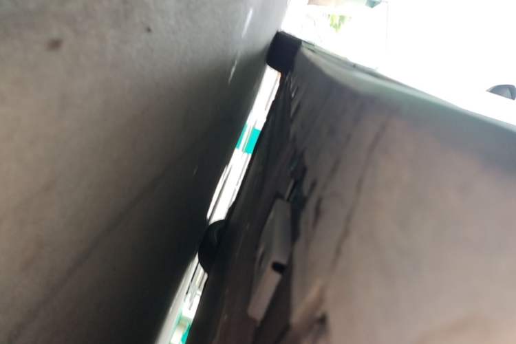 Used BYD Han 2023 EV Champion Edition 605KM Front-Drive Premium Model Left Side Sill