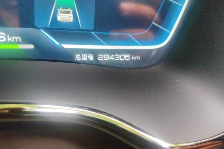 Used BYD Han 2023 EV Champion Edition 605KM Front-Drive Premium Model Odometer Close Up