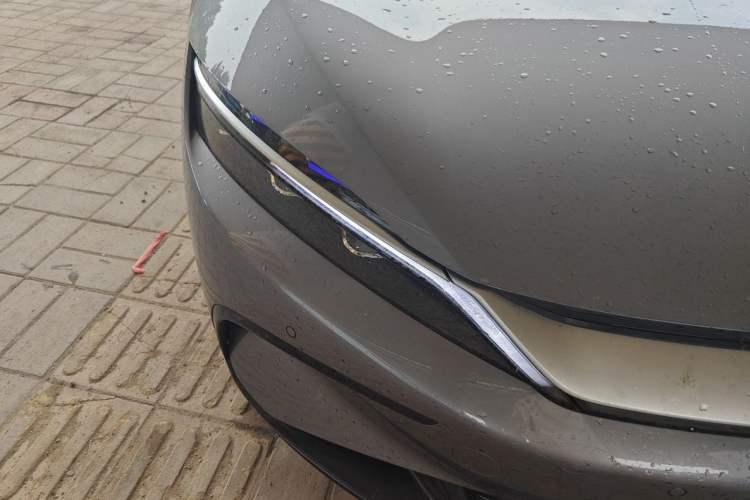 Used BYD Han 2023 EV Champion Edition 605KM Front-Drive Premium Model Right Front Headlight