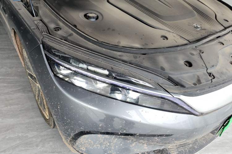 Used BYD Han 2023 EV Champion Edition 605KM Front-Drive Premium Model Right Front Headlight