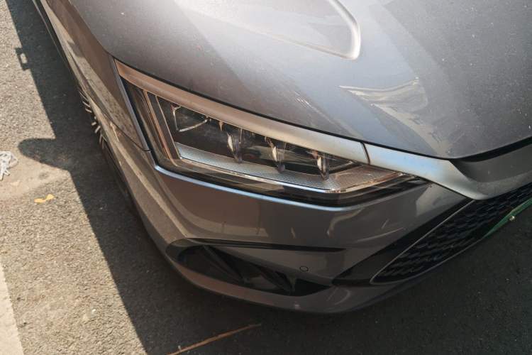 Used BYD Han 2023 DM-i Champion Edition 121KM Prestige Model Right Front Headlight