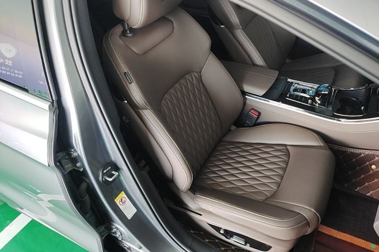 Used BYD Han 2023 EV Champion Edition 506KM Front-Wheel-Drive Premium Model Right Front Seat