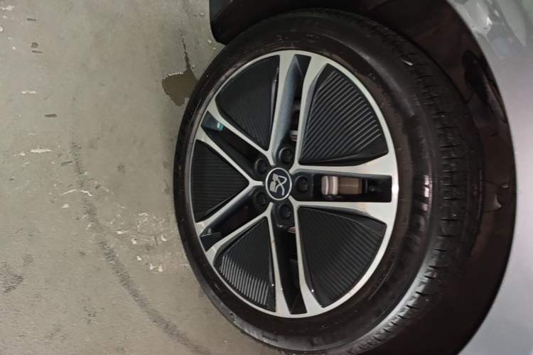 Used BYD Han 2023 EV Champion Edition 605KM Front-Drive Premium Model Right Rear Wheel Hub