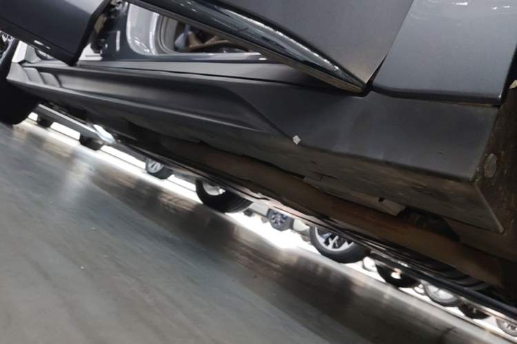 Used BYD Han 2023 DM-i Champion Edition 121KM Prestige Model Right Side Sill