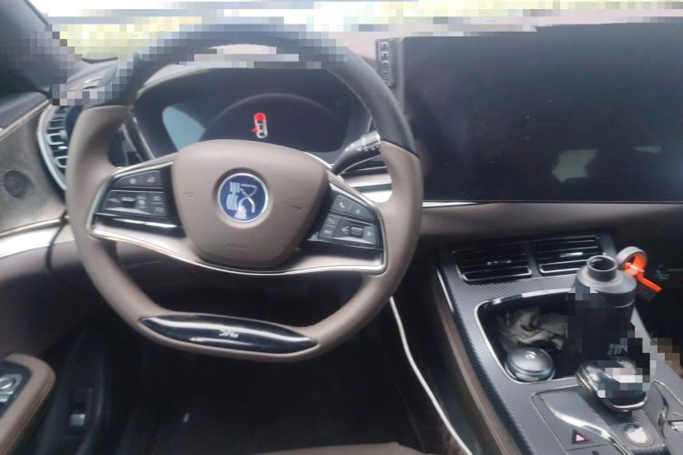 Used BYD Han 2023 EV Champion Edition 605KM Front-Drive Premium Model Steering Wheel