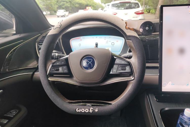 Used BYD Han 2023 DM-i Champion Edition 121KM Prestige Model Steering Wheel