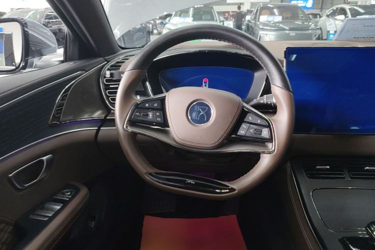 Used BYD Han 2023 DM-i Champion Edition 121KM Prestige Model Steering Wheel