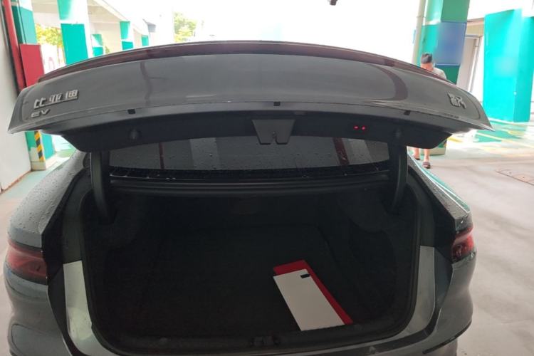Used BYD Han 2023 EV Champion Edition 605KM Front-Drive Premium Model Trunk