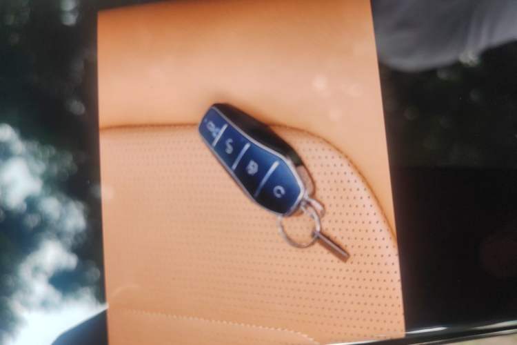 Used BYD Han 2023 EV Champion Edition 605KM Front-Drive Premium Model Vehicle Key