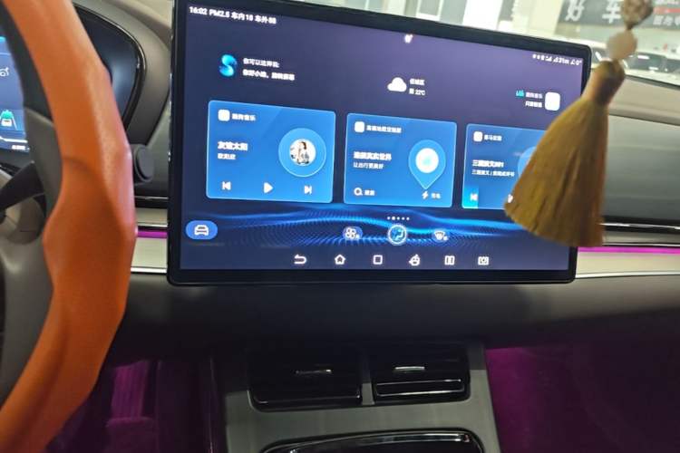 Used BYD Han 2023 DM-i Champion Edition 121KM Prestige Model Audio And AC Panel