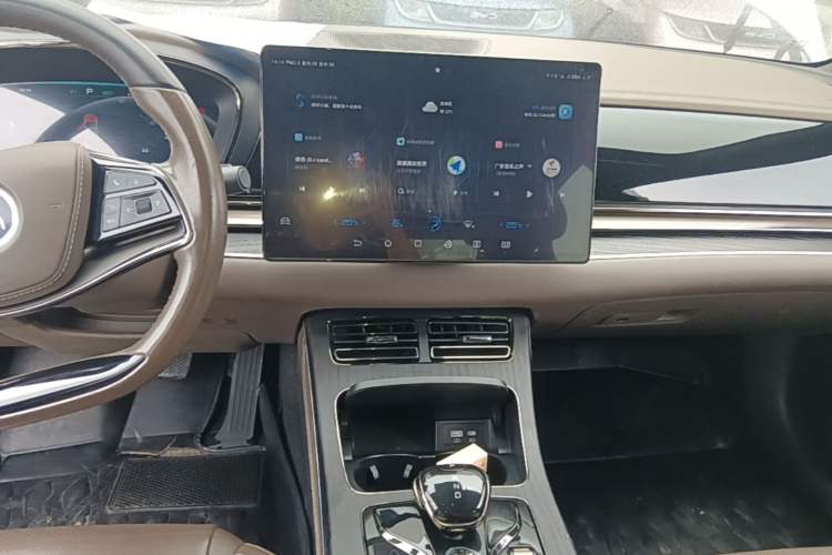 Used BYD Han 2023 DM-i Champion Edition 121KM Prestige Model Audio And AC Panel