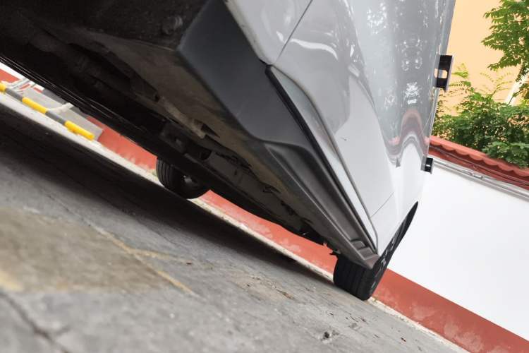 Used BYD Han 2023 DM-i Champion Edition 121KM Prestige Model Chassis Front Left