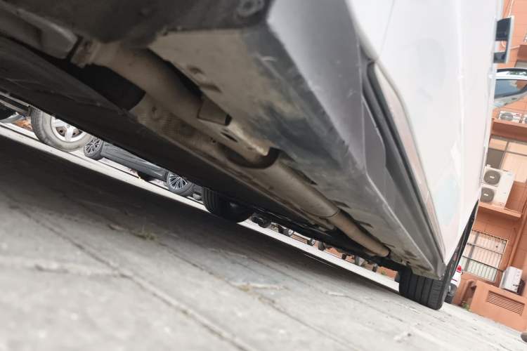 Used BYD Han 2023 DM-i Champion Edition 121KM Prestige Model Chassis Rear Right