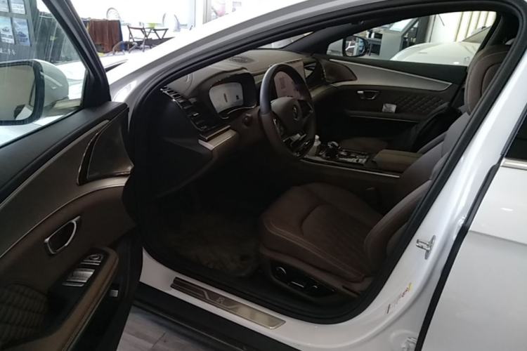 Used BYD Han 2023 EV Champion Edition 605KM Front-Drive Premium Model Driver Seat