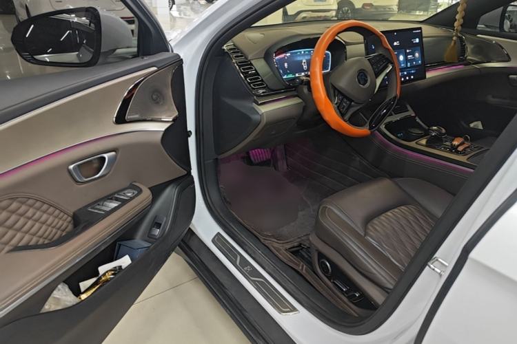 Used BYD Han 2023 DM-i Champion Edition 121KM Prestige Model Driver Seat