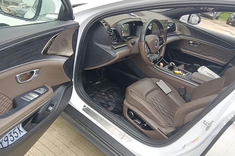 Used BYD Han 2023 DM-i Champion Edition 121KM Prestige Model Driver Seat
