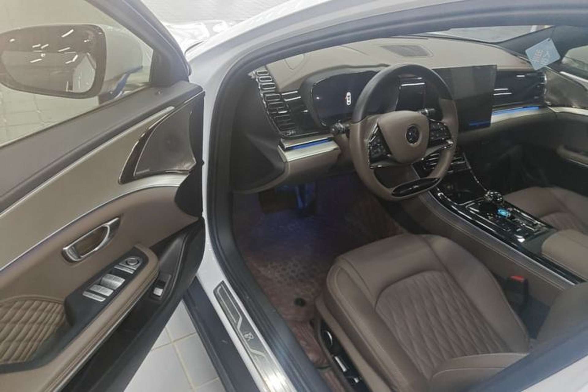Used BYD Han 2023 EV Champion Edition 605KM Front-Drive Premium Model Driver Seat