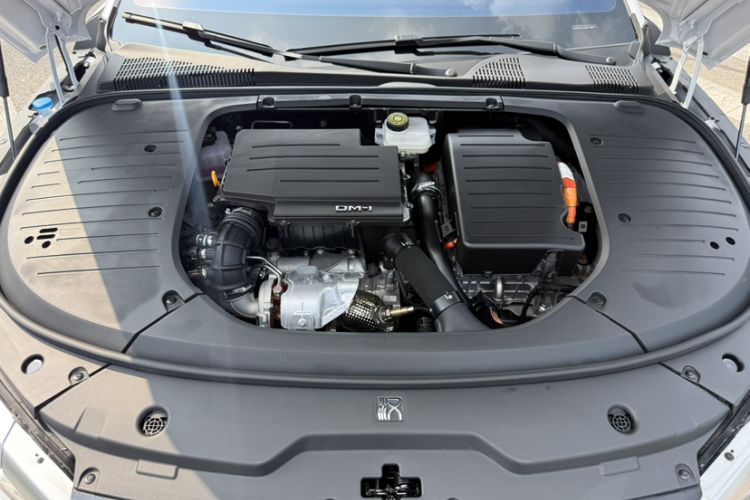 Used BYD Han 2023 DM-i Champion Edition 121KM Elite Model Engine Bay