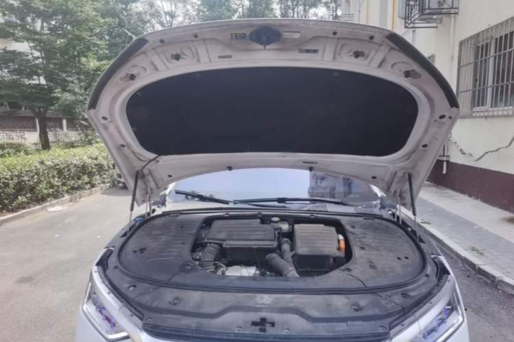 Used BYD Han 2023 DM-i Champion Edition 121KM Prestige Model Engine Bay