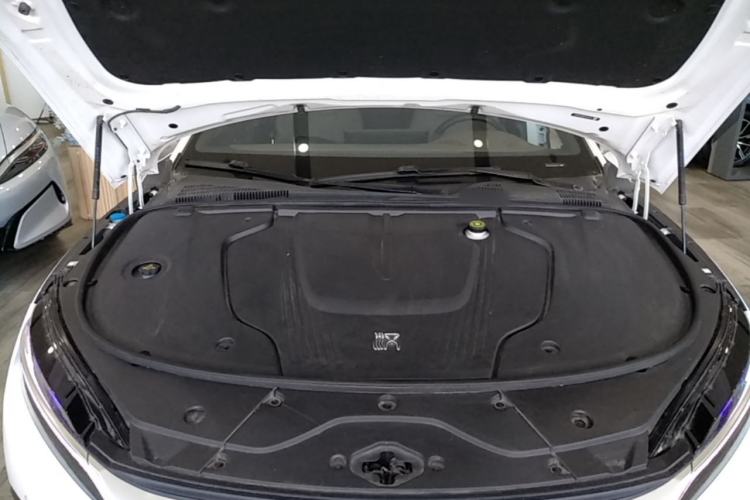 Used BYD Han 2023 EV Champion Edition 605KM Front-Drive Premium Model Engine Bay