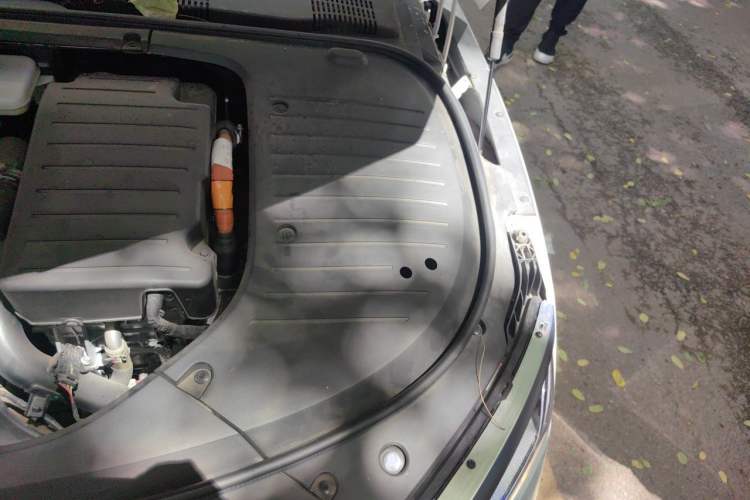 Used BYD Han 2023 DM-i Champion Edition 121KM Prestige Model Engine Bay Left