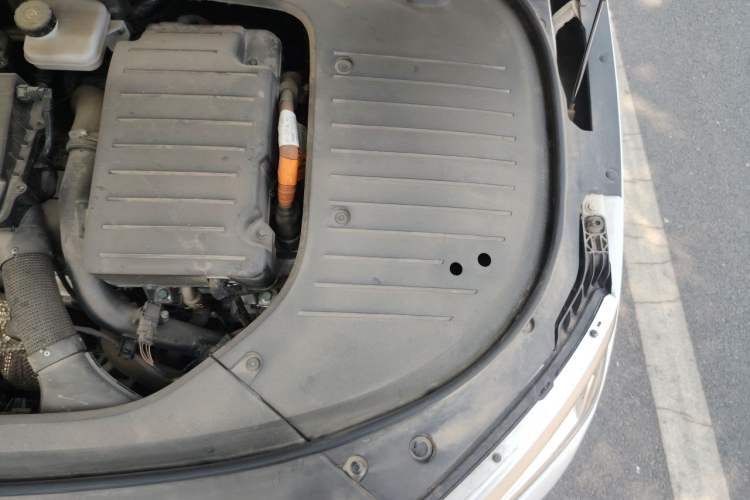 Used BYD Han 2023 DM-i Champion Edition 121KM Prestige Model Engine Bay Left