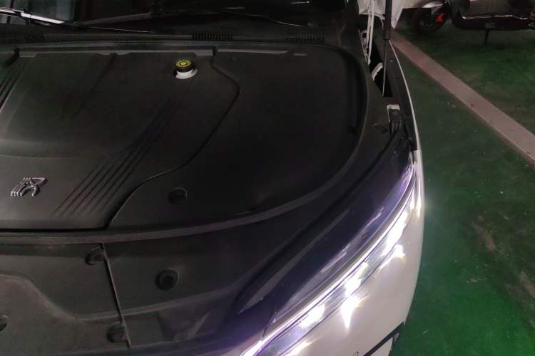 Used BYD Han 2023 EV Champion Edition 605KM Front-Drive Premium Model Engine Bay Left