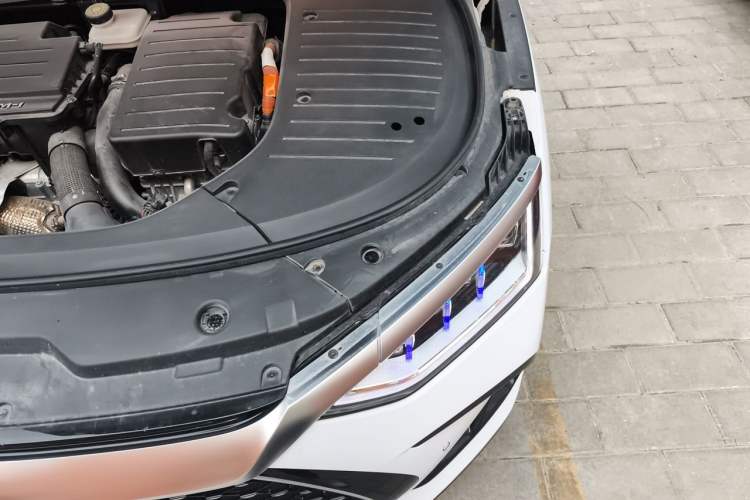 Used BYD Han 2023 DM-i Champion Edition 121KM Prestige Model Engine Bay Left