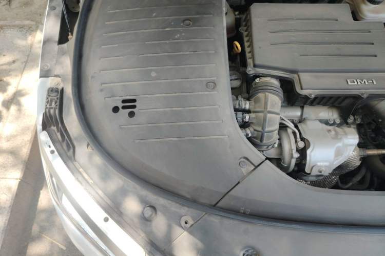 Used BYD Han 2023 DM-i Champion Edition 121KM Prestige Model Engine Bay Right