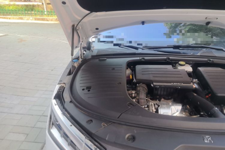 Used BYD Han 2023 DM-i Champion Edition 121KM Prestige Model Engine Bay Right